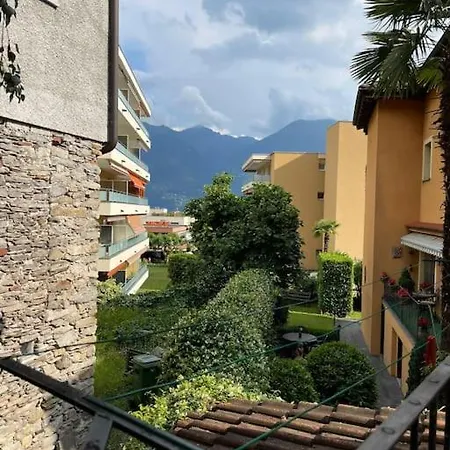 Casetta Ticinese Nel Nucleo Vakantiehuis Minusio