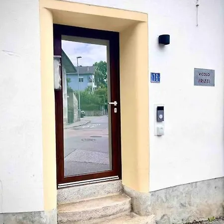 Casetta Ticinese Nel Nucleo Minusio